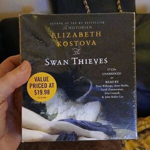 Kostova The Swan Thieves Audio 17 CD